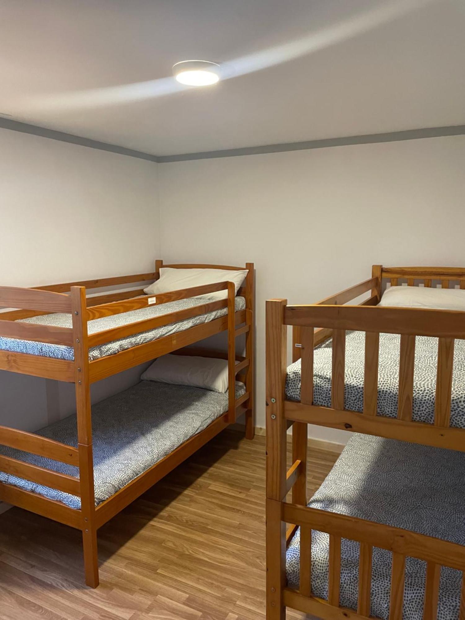 Eco-Hostel La Casa Verde Поо-де-Льянес Экстерьер фото