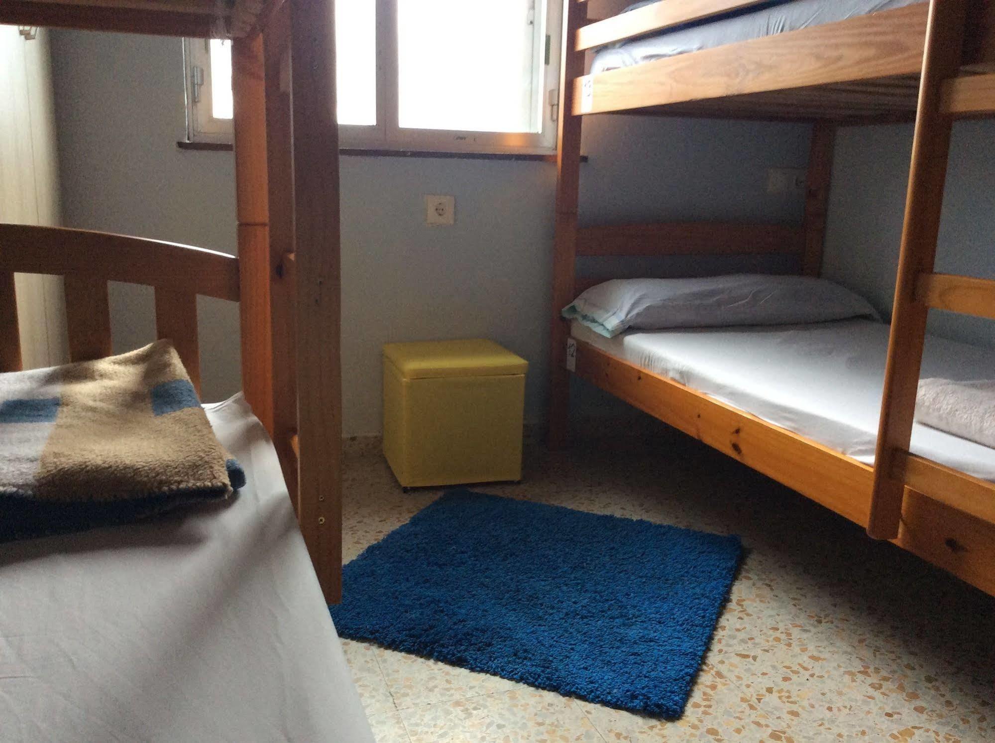 Eco-Hostel La Casa Verde Поо-де-Льянес Экстерьер фото